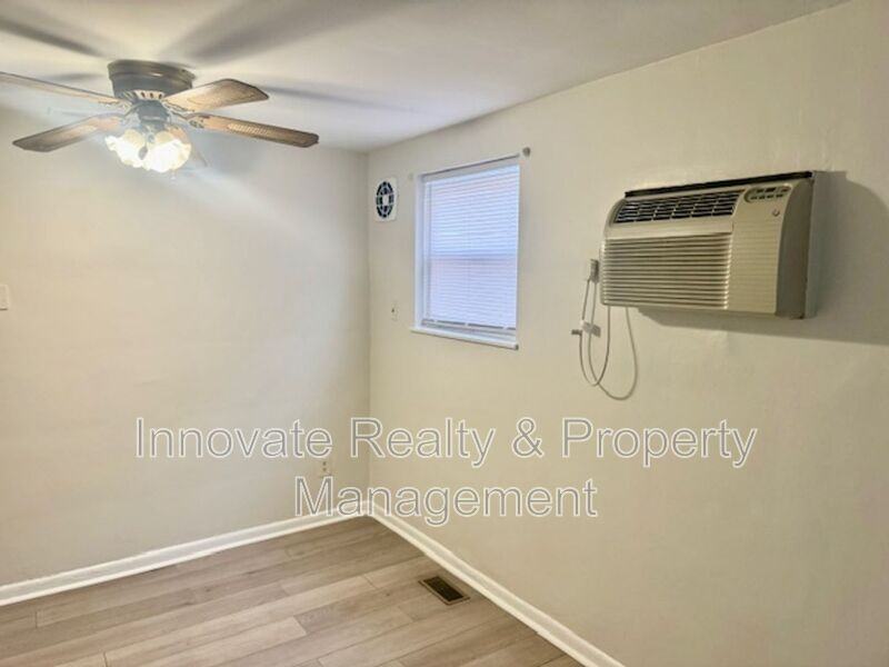 9513 Hoff St #7 - Photo 5 of 19