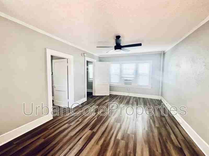 500 5th St N #12 - Photo 3 of 7