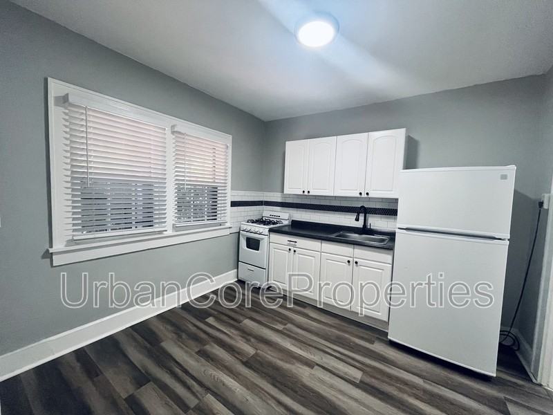 500 5th St N #12 - Photo 6 of 7