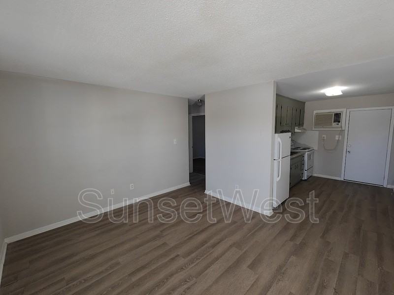 4125 Sunset Ave #E
