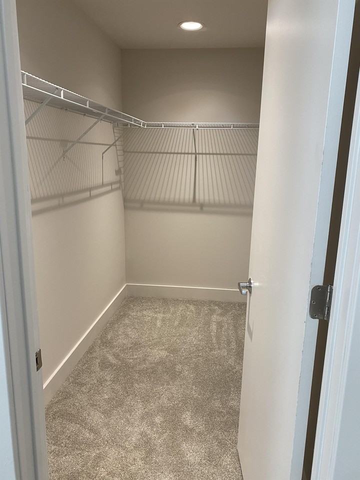 200 Adams - Photo 6 of 50