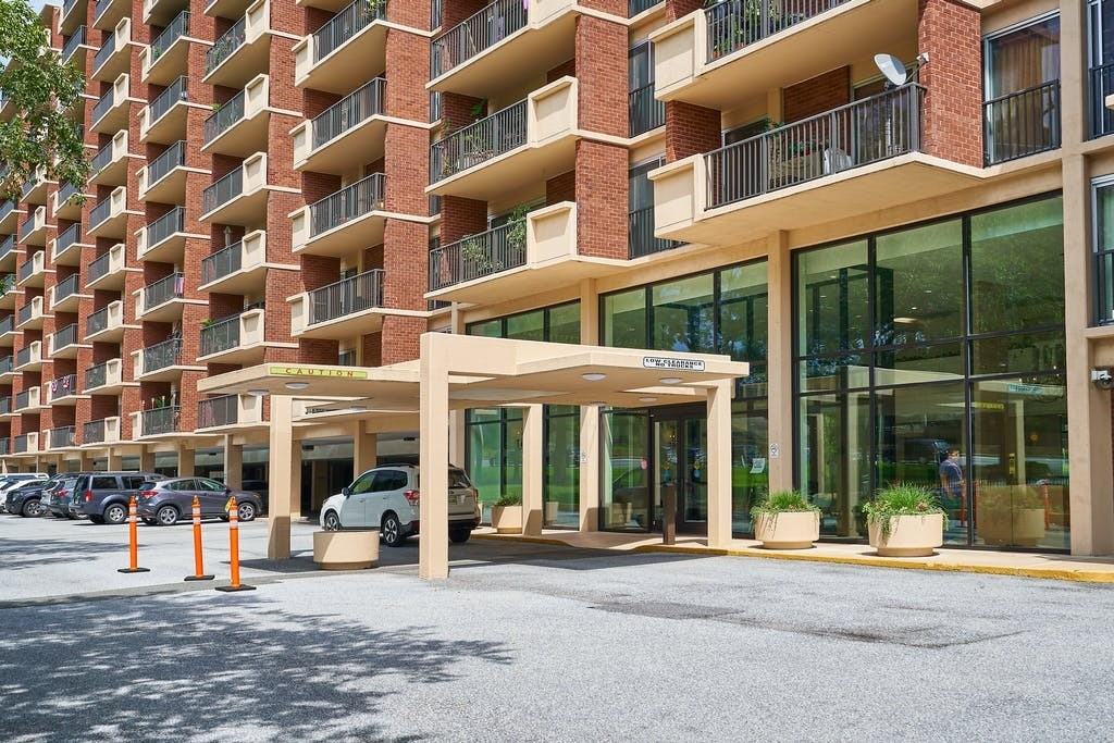 1300 Army Navy Dr #322 (VA) - Photo 2 of 49