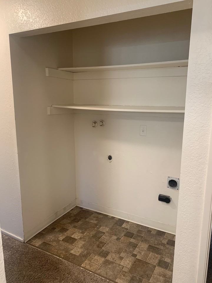 Woodlands Townhomes - Photo 7 of 50