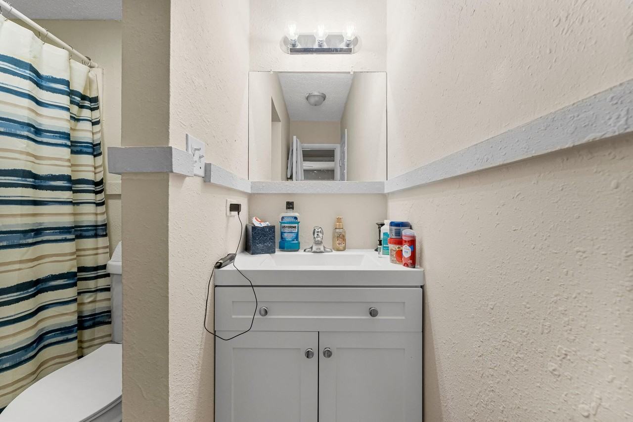 Deerwood Lane - Photo 7 of 22