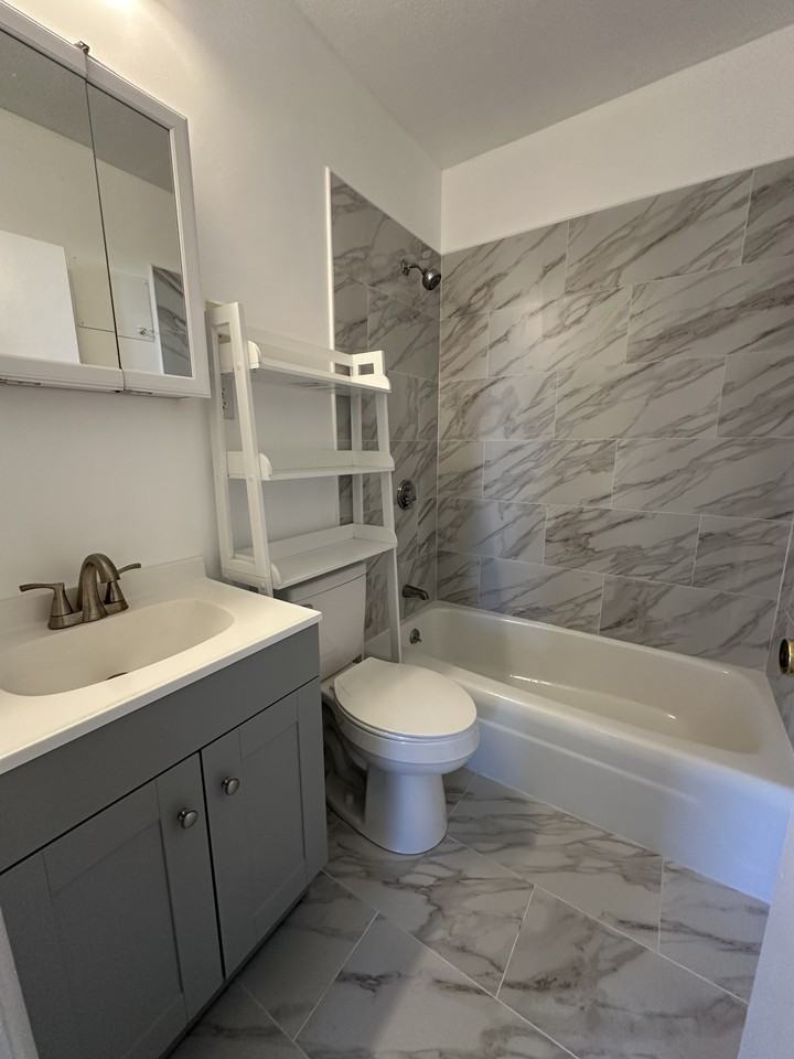 256 Parker Hill Avenue - Photo 4 of 5