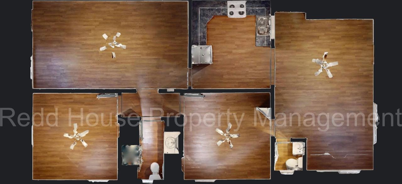 703 Simmons Street - Photo 3 of 20