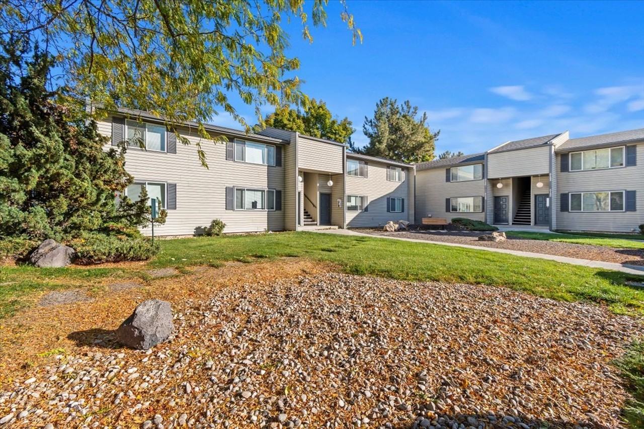 Juniper West - Photo 7 of 42