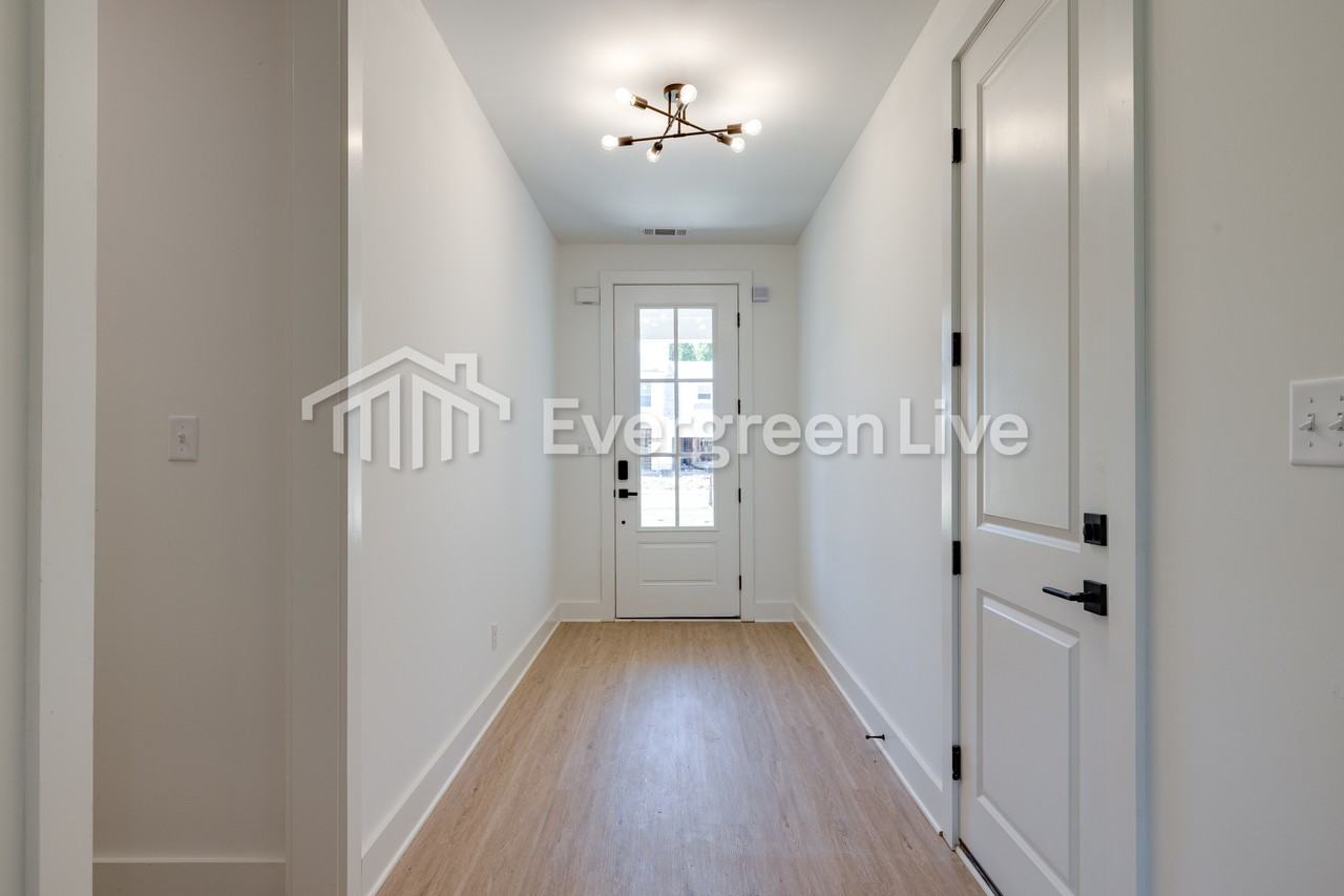 4382 Mcswain Dr - Photo 2 of 13