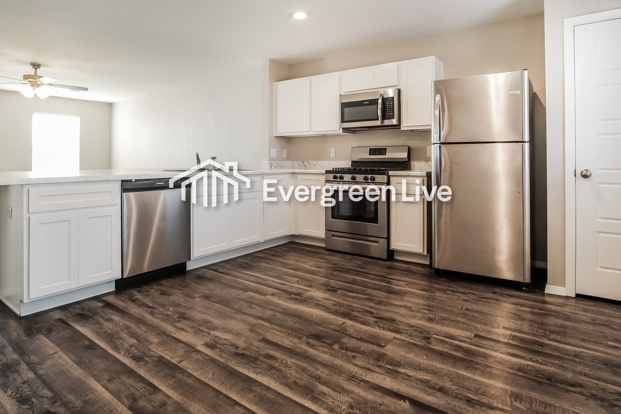 14206 N 74th East Ave - Photo 6 of 14