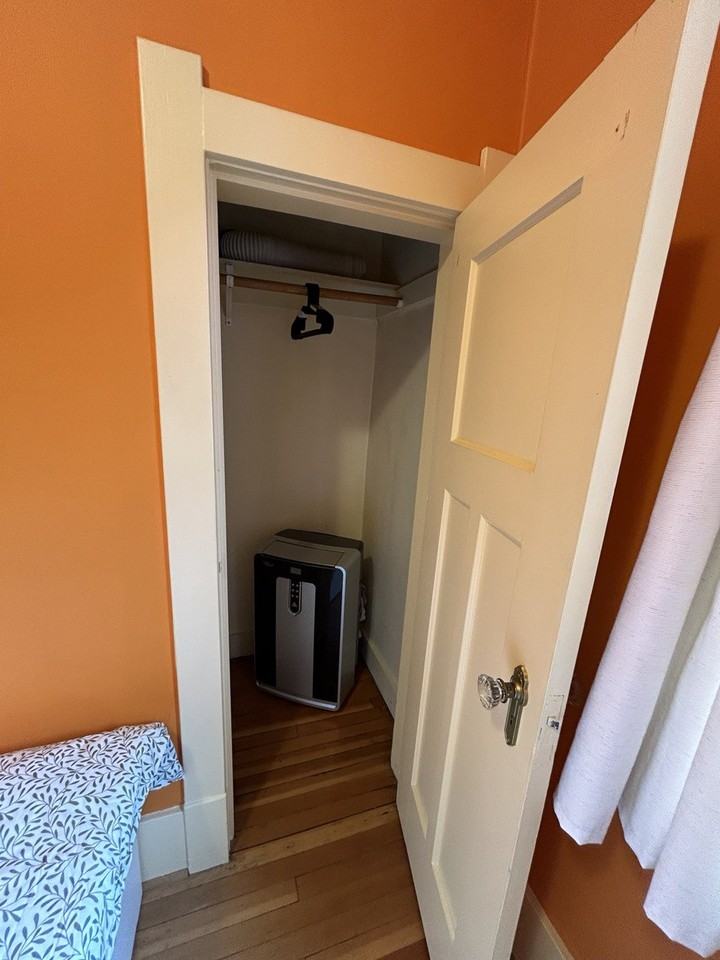 746 Alderson Avenue #U3 - Photo 2 of 7