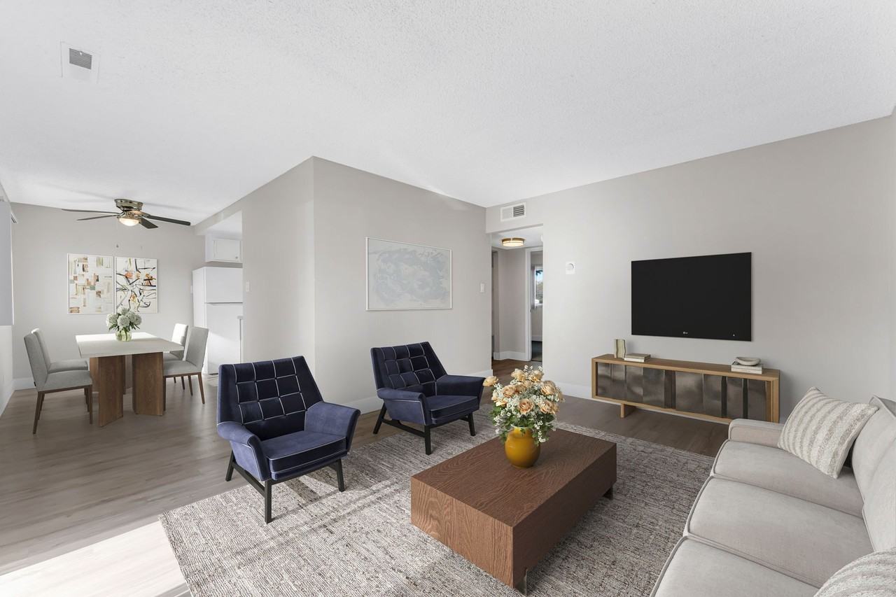 Lansdowne - Photo 4 of 50