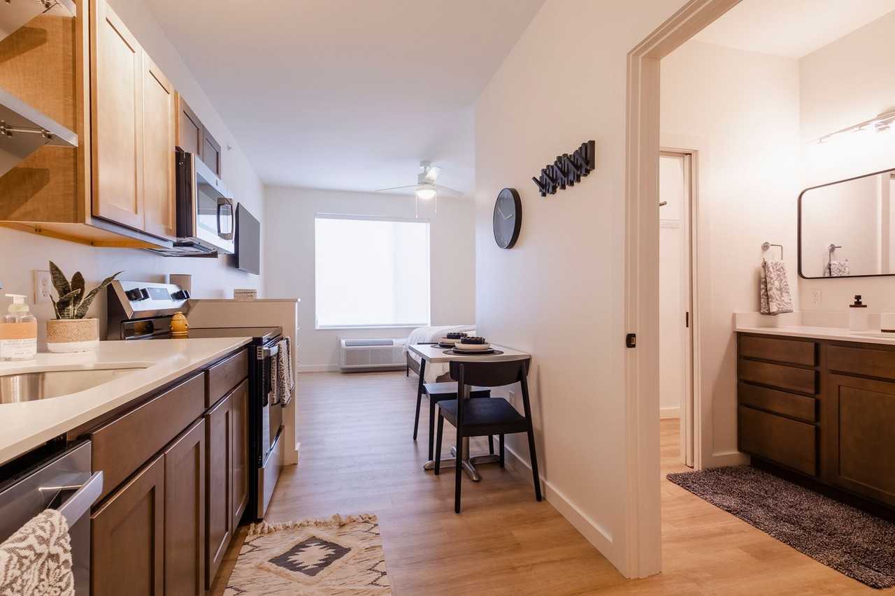 studios340 - Photo 6 of 42