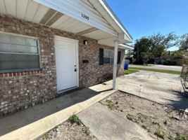 featured image of 1205 W Highland St