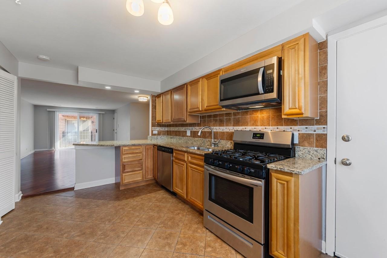 5825 W Higgins Ave - Photo 2 of 13