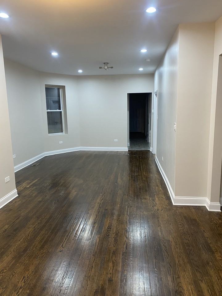 6910 S Michigan Ave #1 - Photo 4 of 6