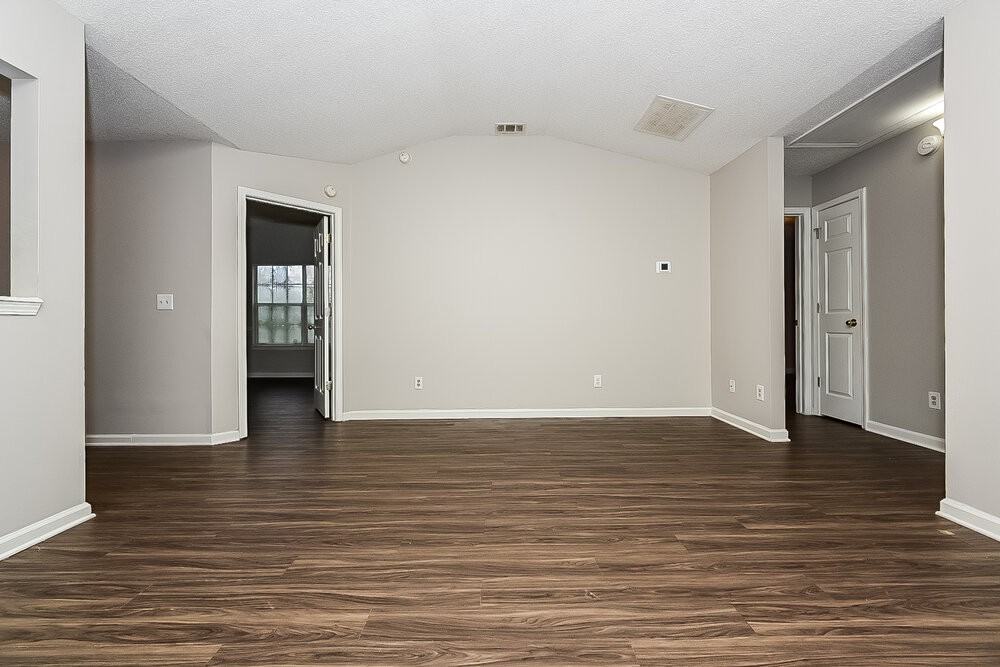 236 Brandon Ridge Cir - Photo 3 of 16