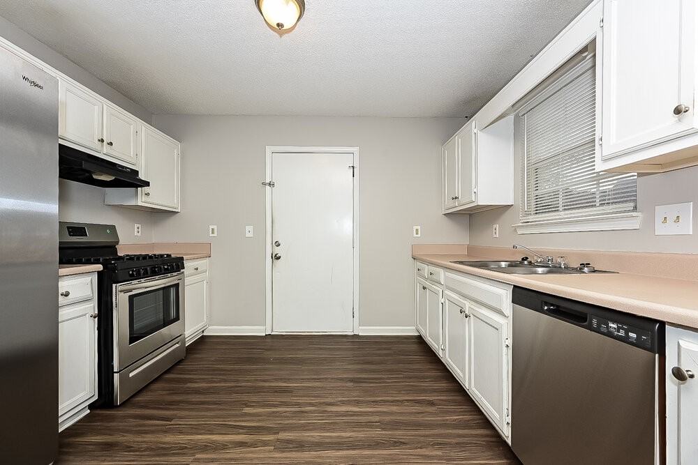 236 Brandon Ridge Cir - Photo 5 of 16