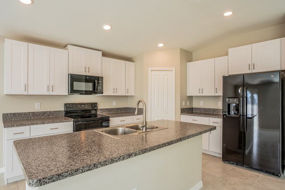 11205 Sage Canyon Dr - Photo 6 of 16