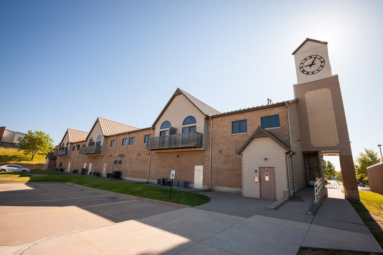 Walden Square-Apartments - Photo 2 of 14