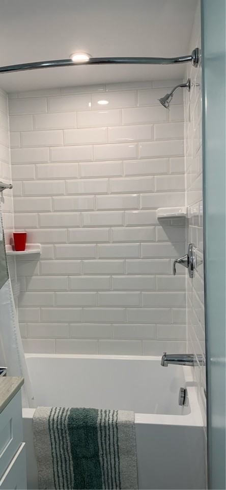 352 Mitton St N #1 - Photo 3 of 23