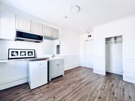 New York Apartments - Photo 1 of 1