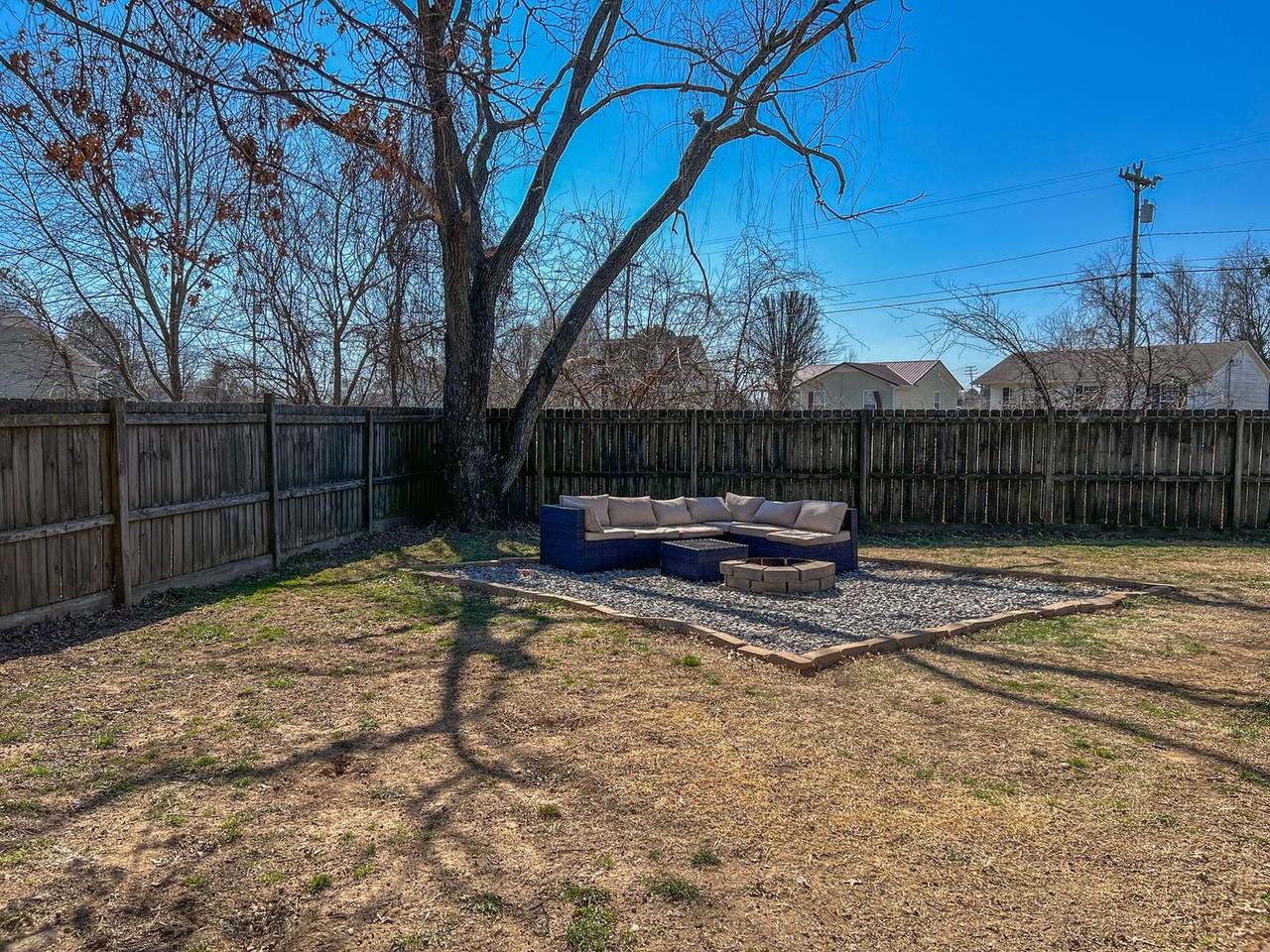 246 Waterford Dr - Photo 5 of 6