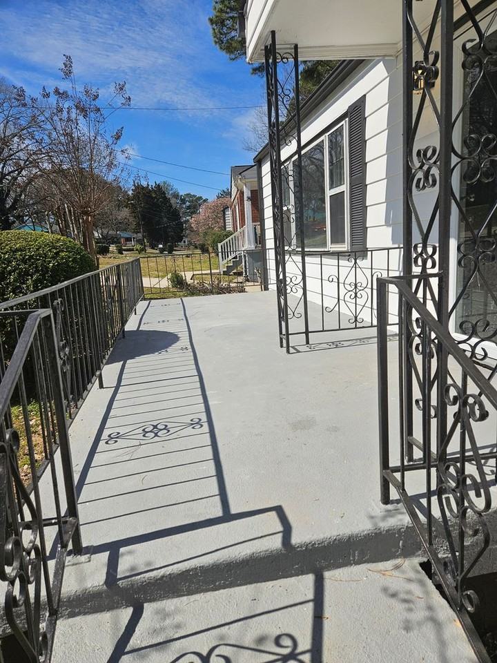 2057 Verbena St Nw - Photo 2 of 27
