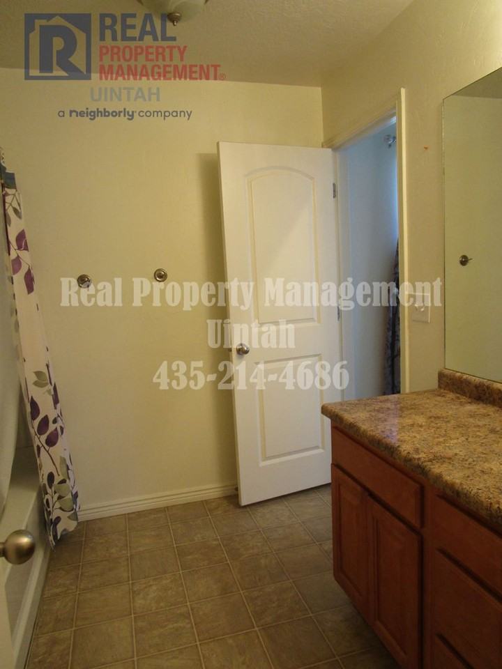 393 E 600 S #C - Photo 6 of 14