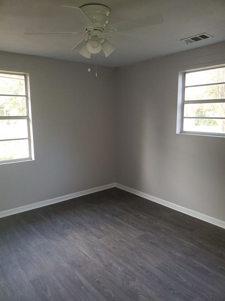 128 Sunset Dr - Photo 6 of 16