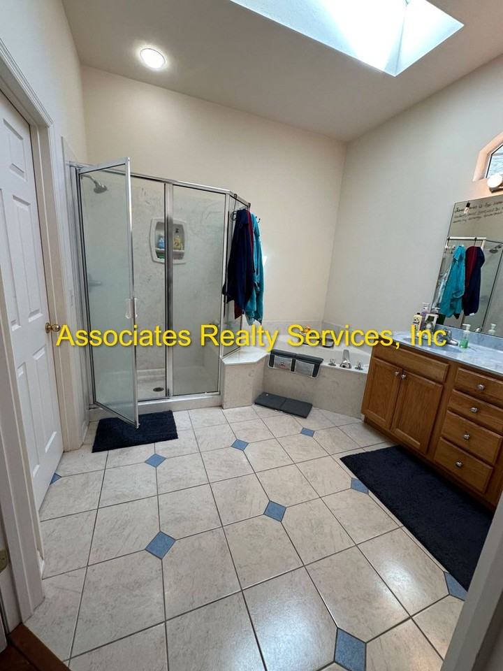 3124 Sw 94th Way - Photo 2 of 8