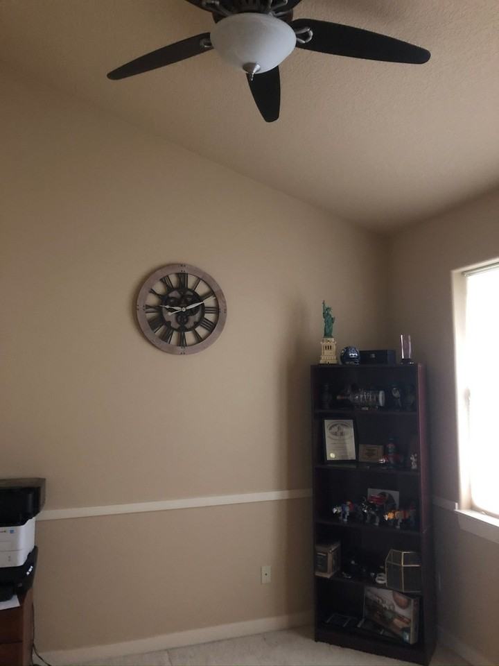 605 E Columbia Dr - Photo 6 of 12