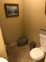 featured image of 605 E Columbia Dr