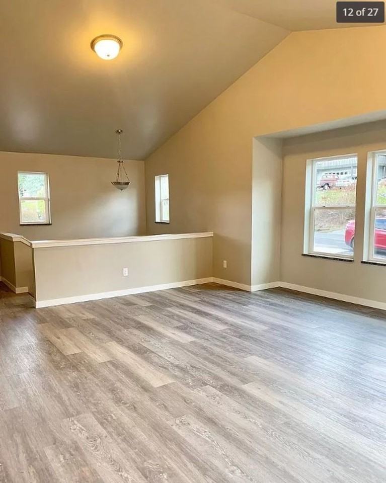 1402 34th St - Photo 7 of 21