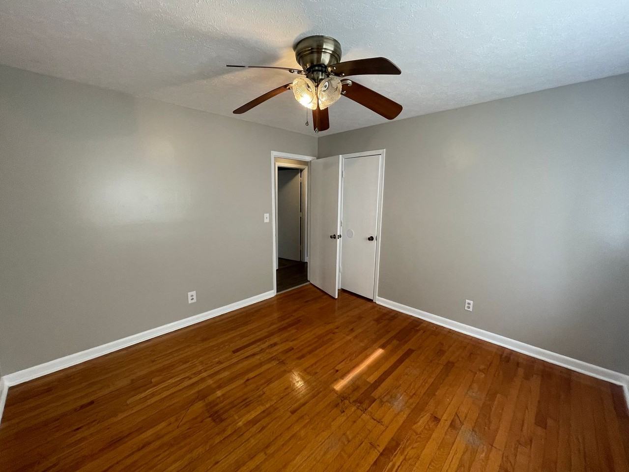 1808 Riveria Dr - Photo 7 of 13