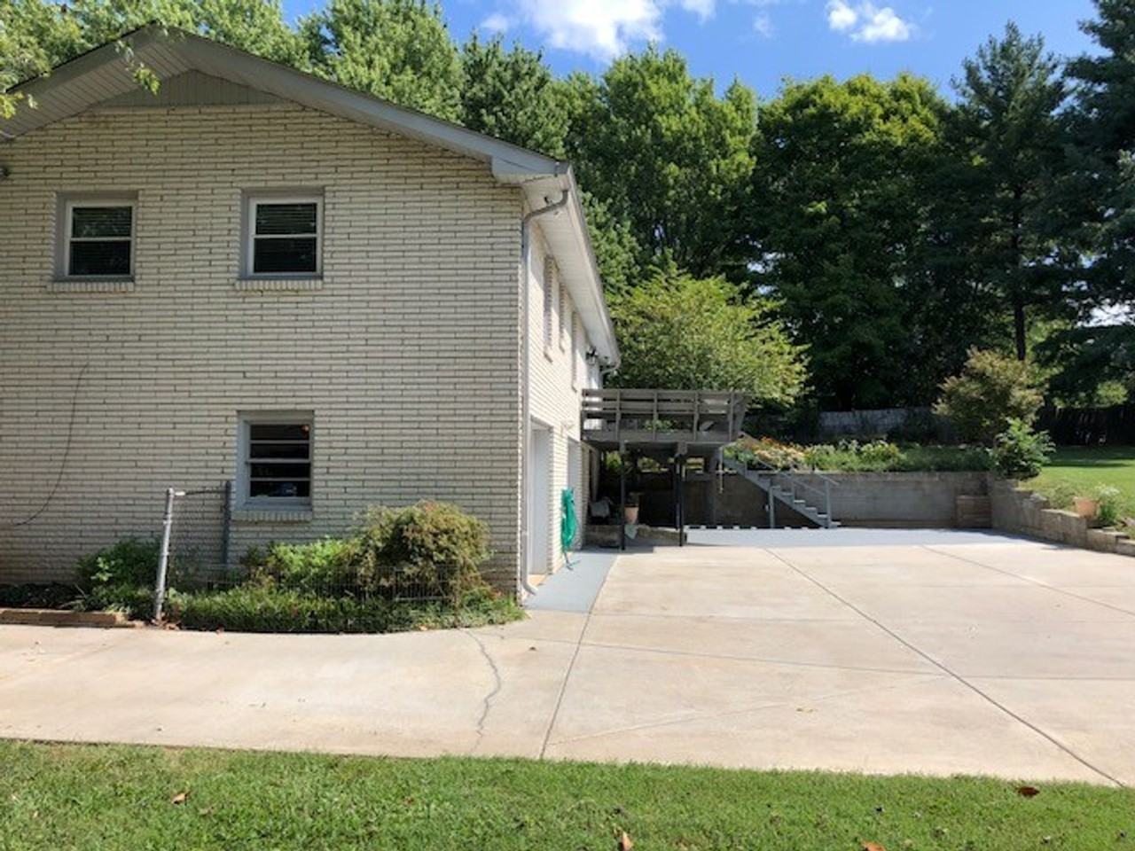 23 Shshone Ct - Photo 3 of 35