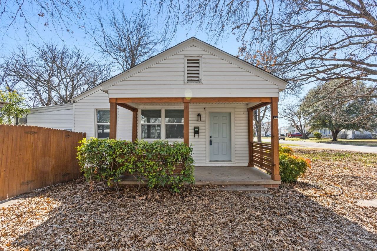 2509 Littlepage St - Photo 2 of 27