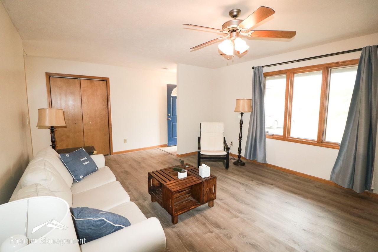 126 Allen Hill Dr - Photo 2 of 23