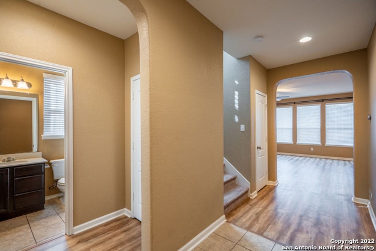 21219 Villa Barbaro - Photo 4 of 21