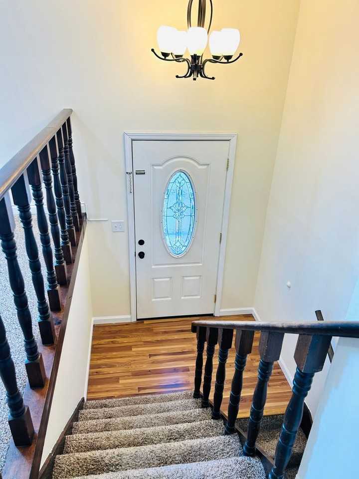 617 Rockledge Drive - Photo 3 of 30