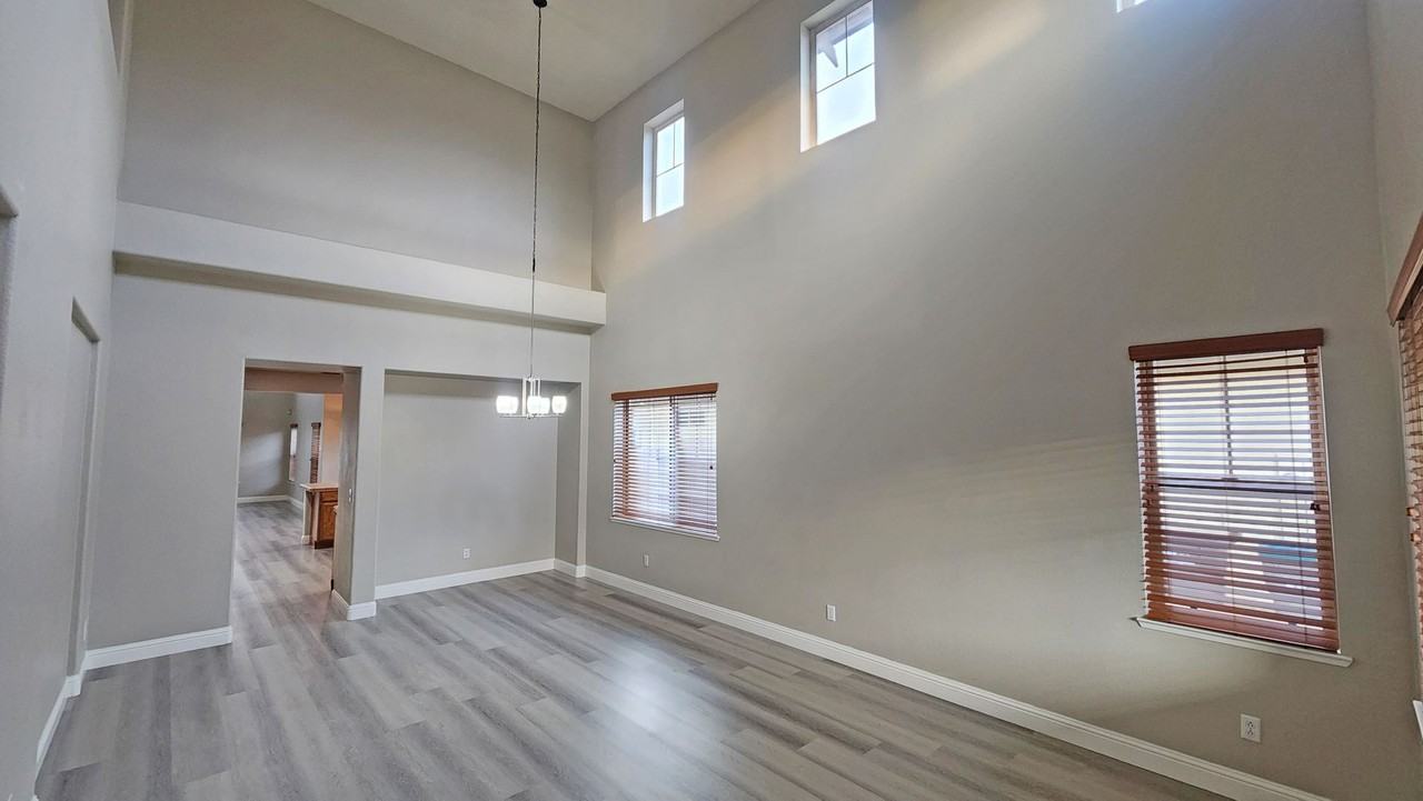 4020 Perris Ct - Photo 7 of 50