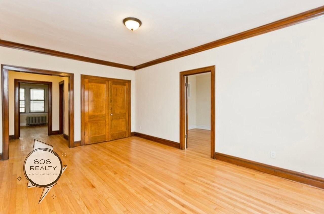 1942 Grove Ave Apt 1s - Photo 7 of 8