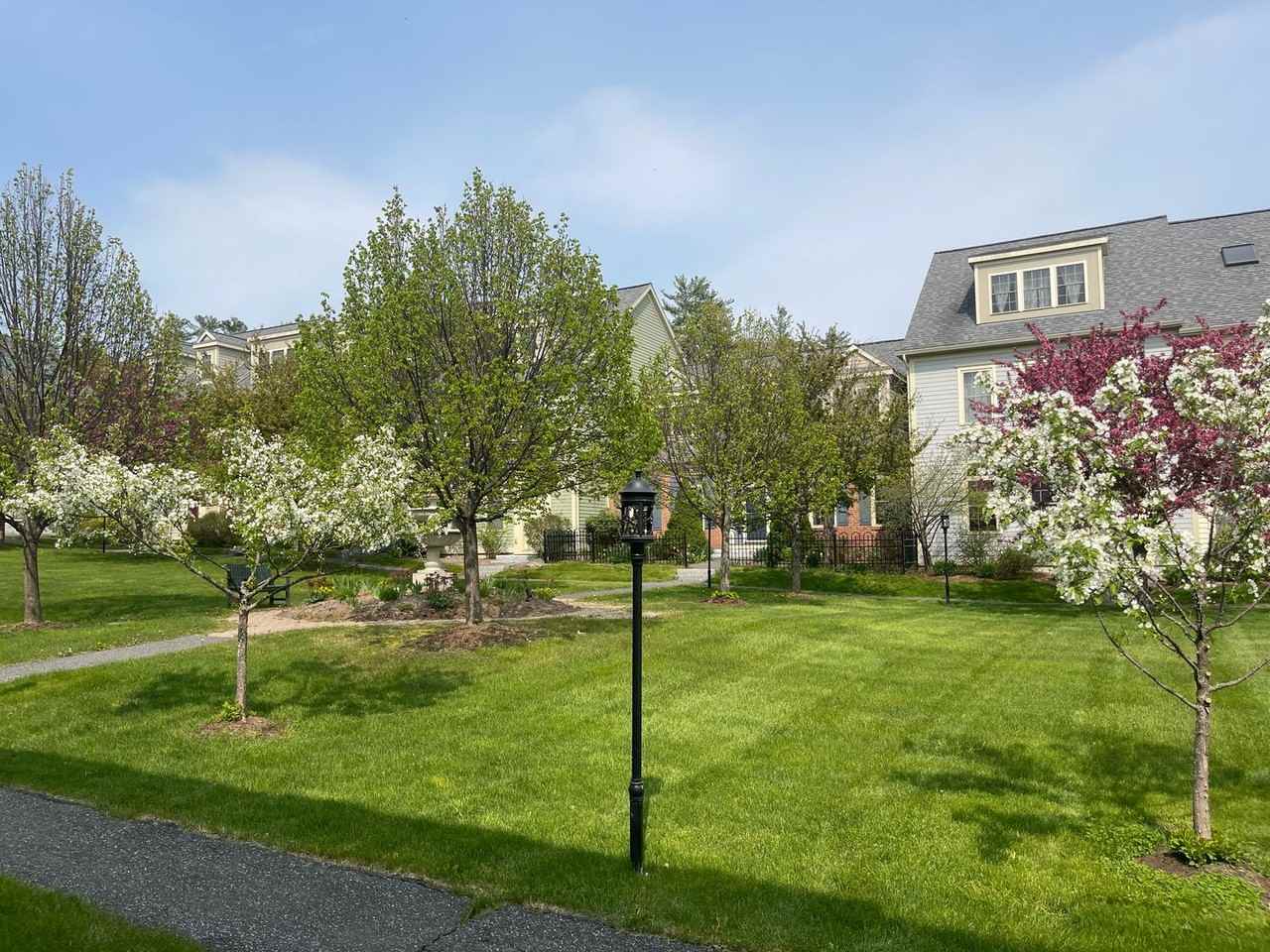 11 Shadow Brook Dr - Photo 2 of 14