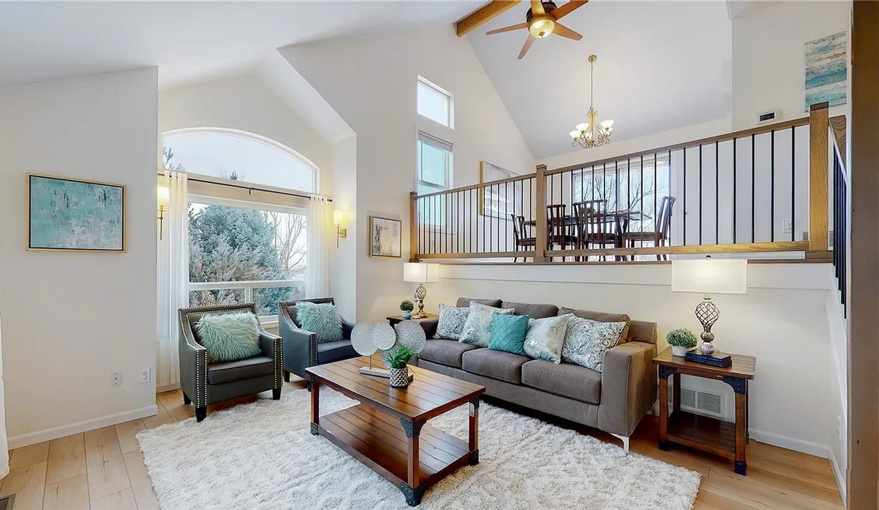 5740 Slick Rock Ct - Photo 4 of 32