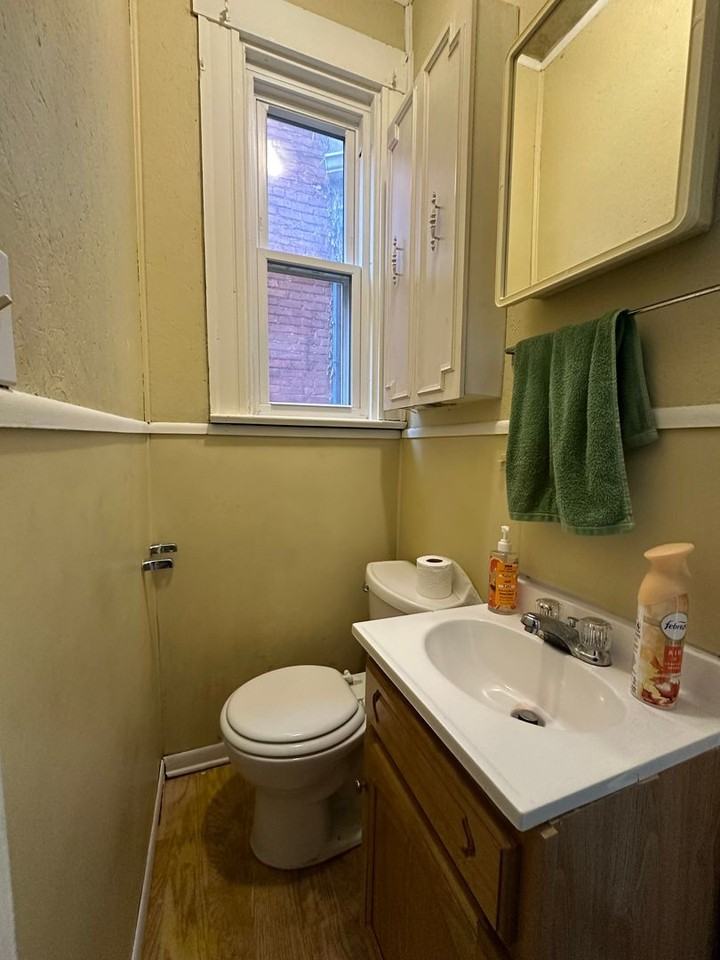 2364 Fairview Avenue - Photo 7 of 15