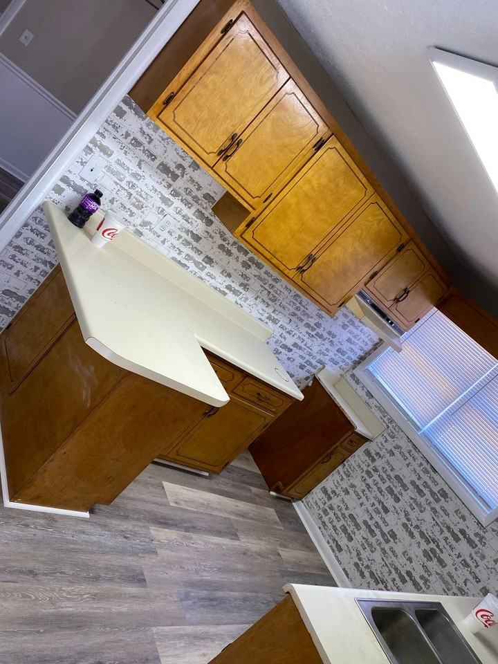 131 Belvue Ave - Photo 2 of 9