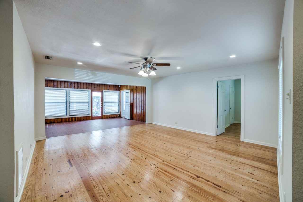 244 Halcyon Pl - Photo 7 of 25