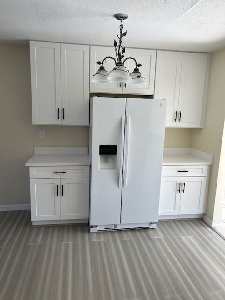 18113 Cochran Boulevard - Photo 5 of 14