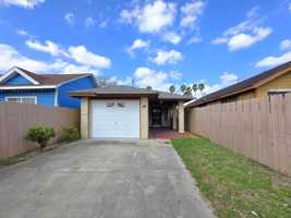 featured image of 914 W Pierce Ave