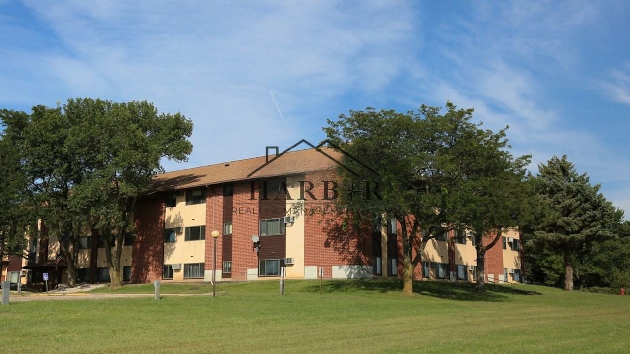 Valley View Apartments - Photo 2 of 13