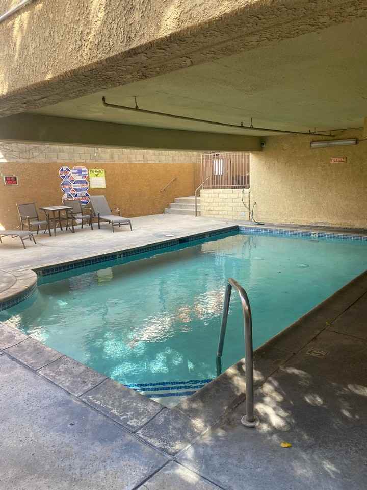 Rodeo Apartments - Photo 3 of 6